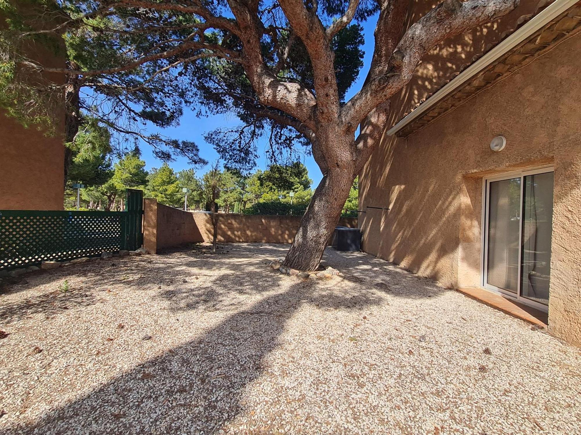 Paisible Maison A L'Ombre Des Pins Fitou Luaran gambar